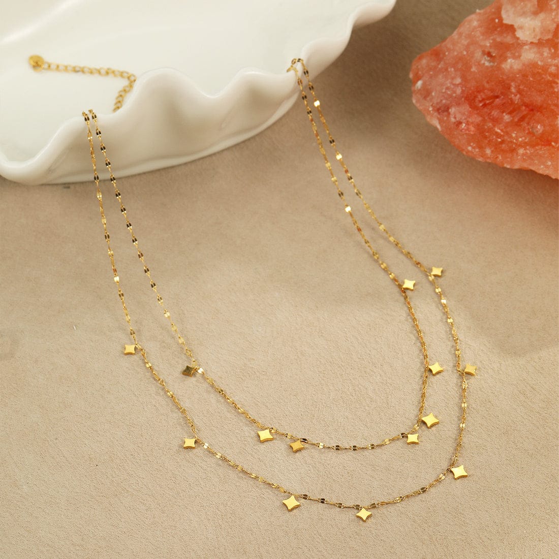 STAR LAYERED NECKLACE