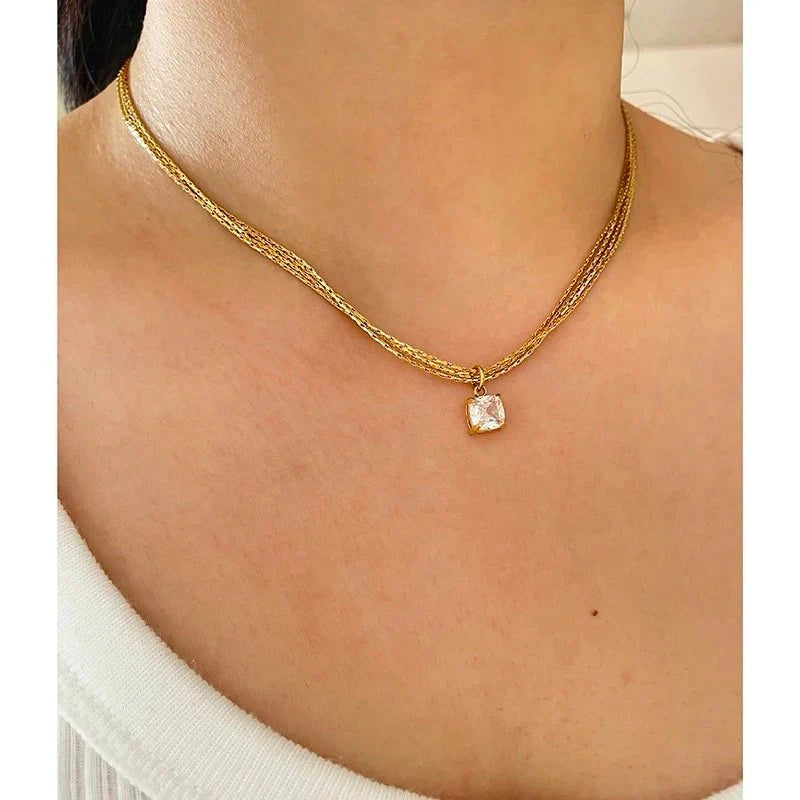 Zira Layer Necklace
