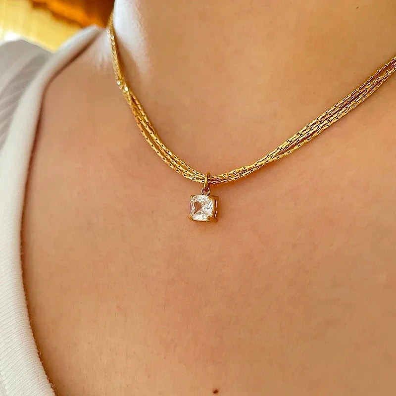 Zira Layer Necklace