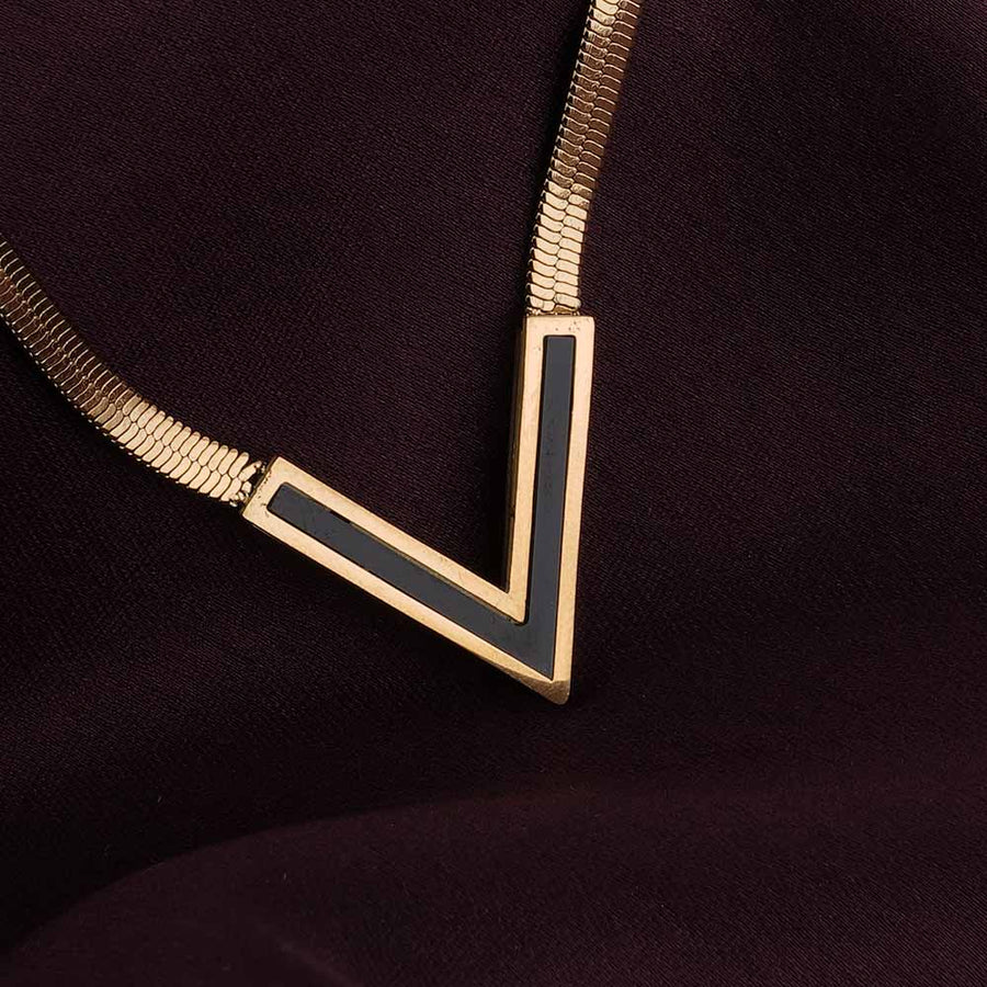 Edge V Necklace