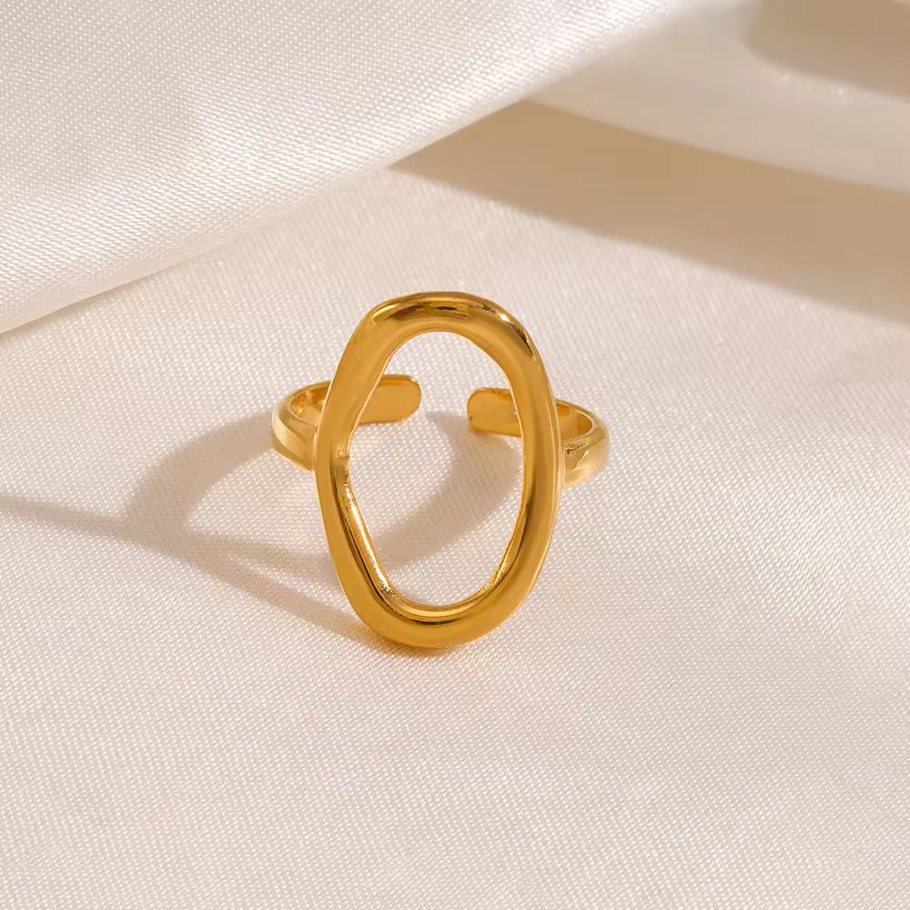 Oval Gold Ring