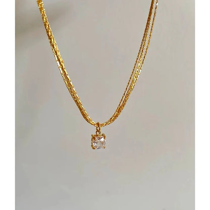 Zira Layer Necklace